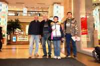 Встретились, чтобы вместе отправиться в ресторан Нияма. 27.10.2025г Встретились, чтобы вместе отправиться в ресторан Нияма. 27.10.2025г