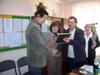Вручение В.П. Лях Грамоты за победу в конкурсе лучших учителей России, 2008г
