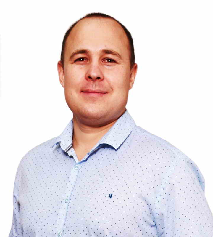 Андрей Михайлович Филатов во время работы в СОШ №4 г. Белая Калитва