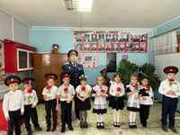 На фото директор школы Филатоа А.М. 11.12.2025г