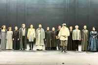 Театр им. Е. Вахтангова, спектакль " Волйна и мир". Поклоны. 6.10.2025г Театр им. Е. Вахтангова, спектакль " Волйна и мир". Поклоны. 6.10.2025г